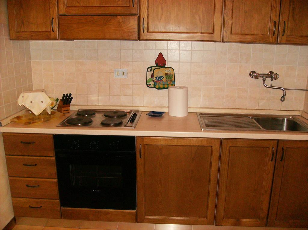 Apartamento Il Vecchio Cipresso San Gimignano Exterior foto