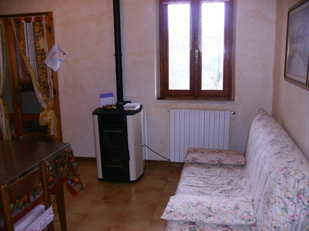 Apartamento Il Vecchio Cipresso San Gimignano Exterior foto