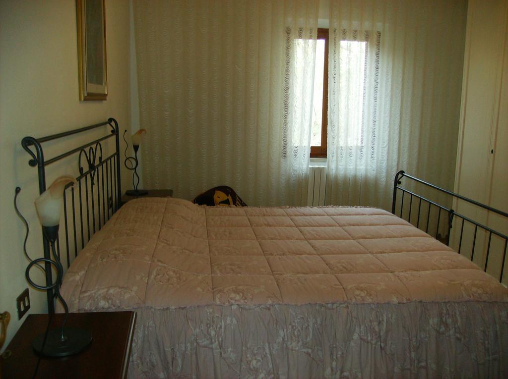 Apartamento Il Vecchio Cipresso San Gimignano Exterior foto
